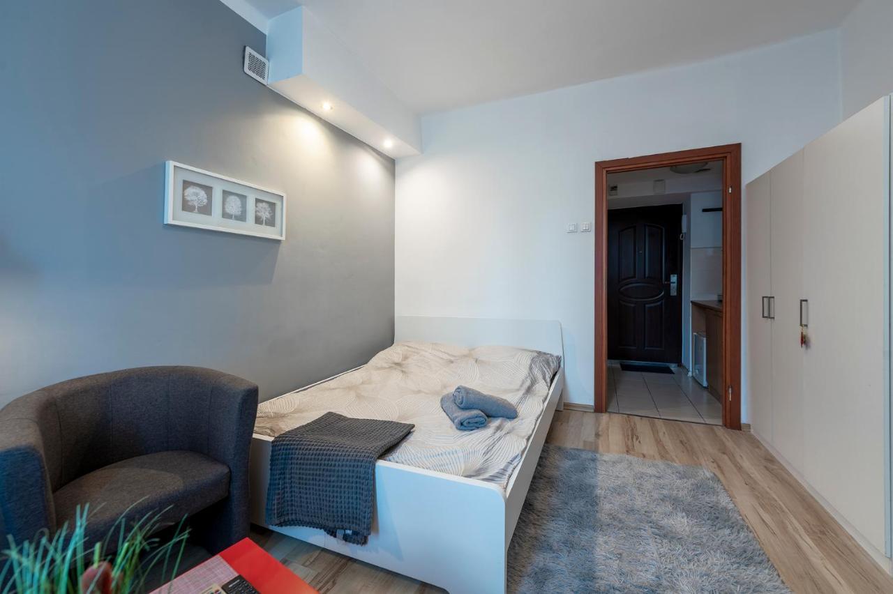 Cosy Studio In University District-Free Parking With Gate! Лодзь Экстерьер фото